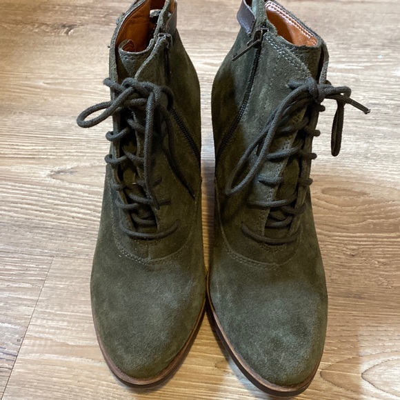 Lucky Brand Suede Booties - Picture 2 of 8